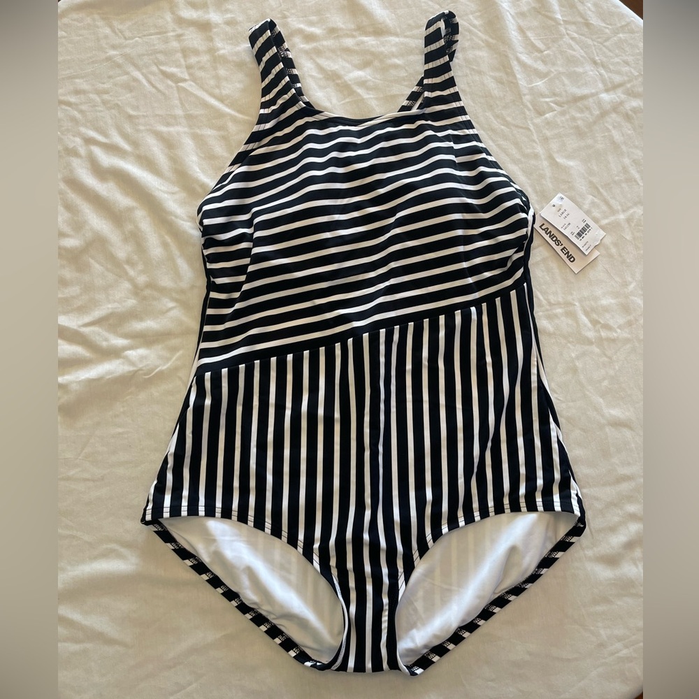 NWT Lands' End Black and White Striped One-Piece Swimsuit Large 14 16 Cross Back